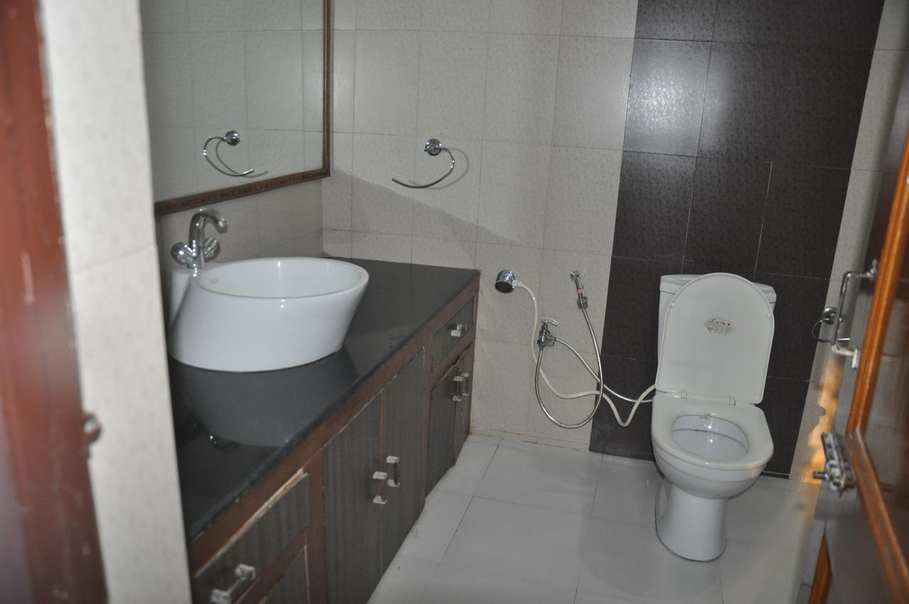 Hotel Eagle Nest Bharatpur Dış mekan fotoğraf
