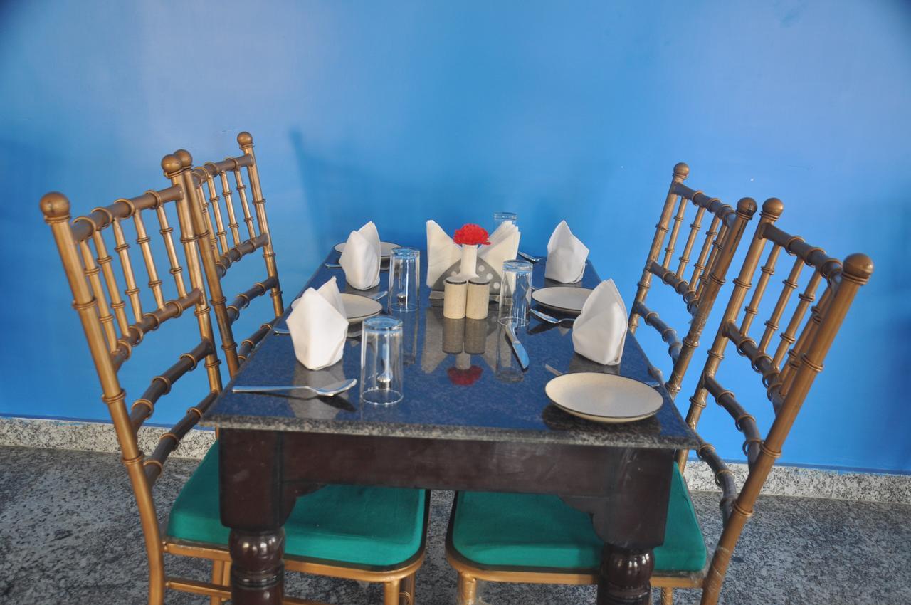 Hotel Eagle Nest Bharatpur Dış mekan fotoğraf